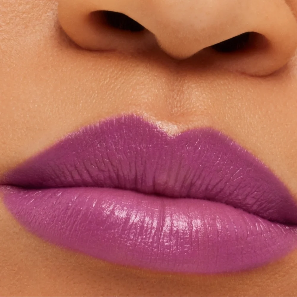 MAC Up The Amp Amplified Creme Lipstick 40 Lipstick Bringbacks